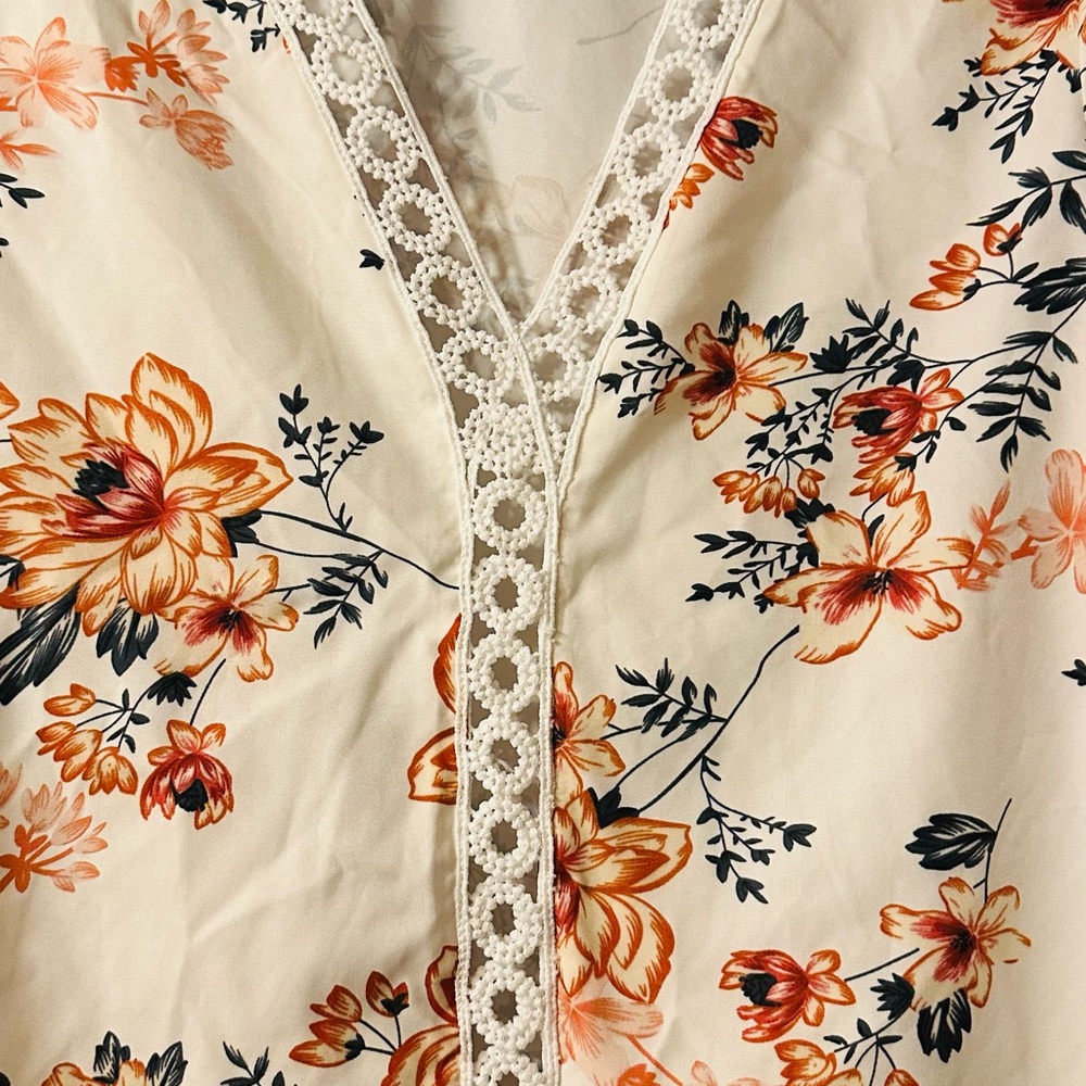 SHEIN Cream and Orange Floral Lace Blouse - Picture 2 of 3